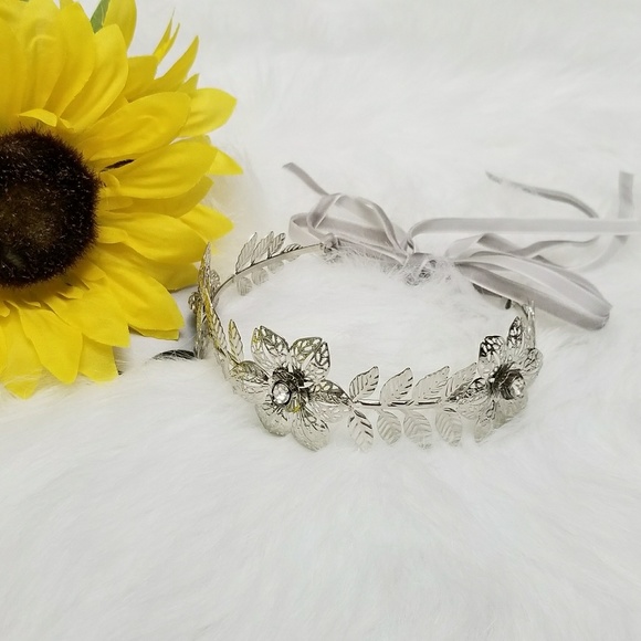 Lux Accessories - Silver Floral Ribbon Rhinestone Hair Crown